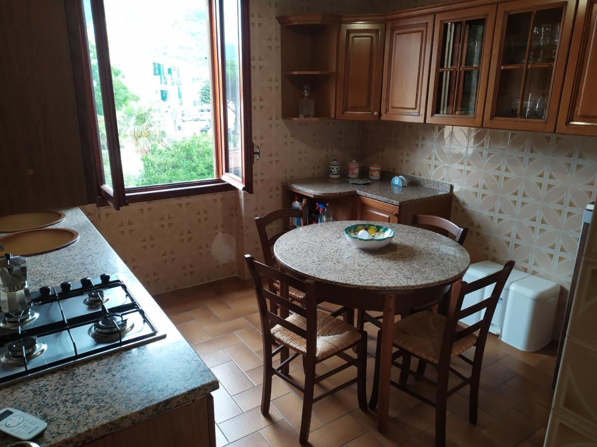 Apartmán La Finestra Sul Mare Vietri Exteriér fotografie